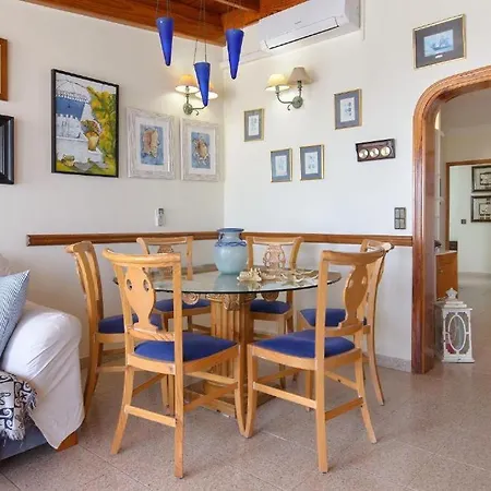 Апартаменты Balcon Al Mar Тиас